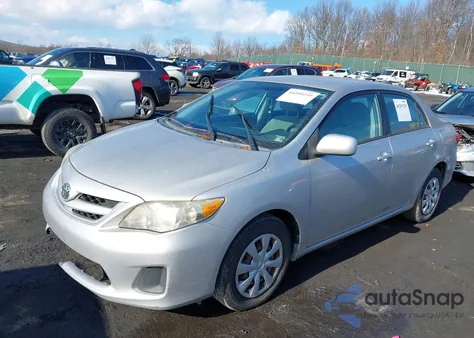 2011 Toyota Corolla Le z USA, uszkodzony, nr VIN 2T1BU4EE2BC701141